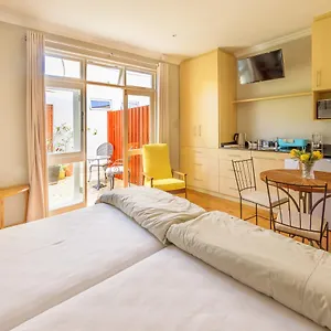 https://bs-place.port-elizabeth-hotel.com